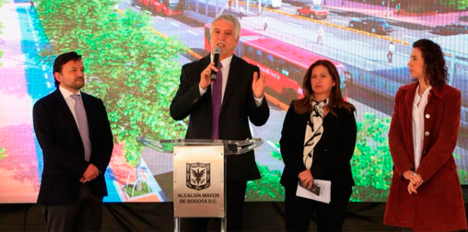 El alcalde Enrique Peñalosa anunció que fueron adjudicados los estudios y diseños de las troncales de TransMilenio de las Avenidas Ciudad de Cali y 68