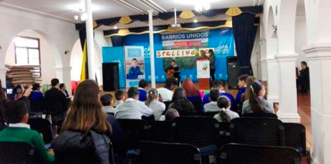 Primer Spelling Bee en Barrios Unidos