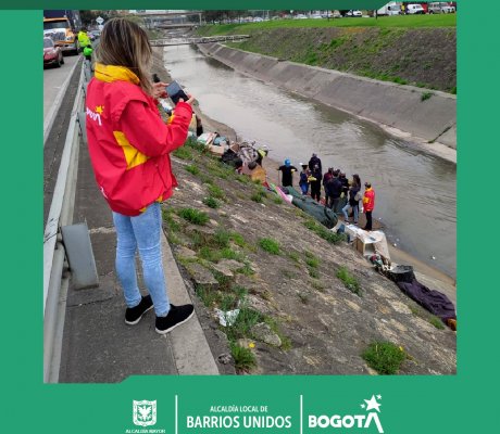La alcaldía de Barrios Unidos en operativo de limpieza