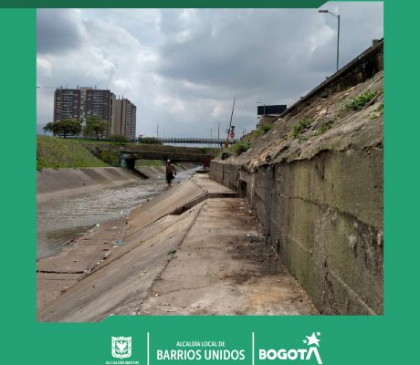 Canal hídrico después del operativo